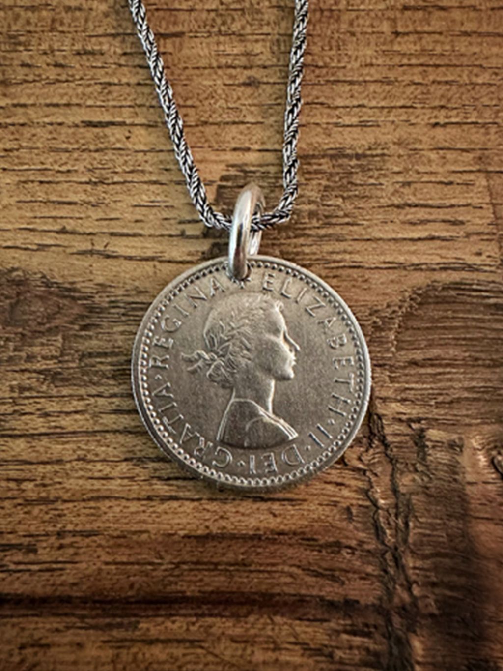 크로우] 잉글랜드 실버 925 럭키코인 펜던트 : 워크앤워크(WorknWalk)