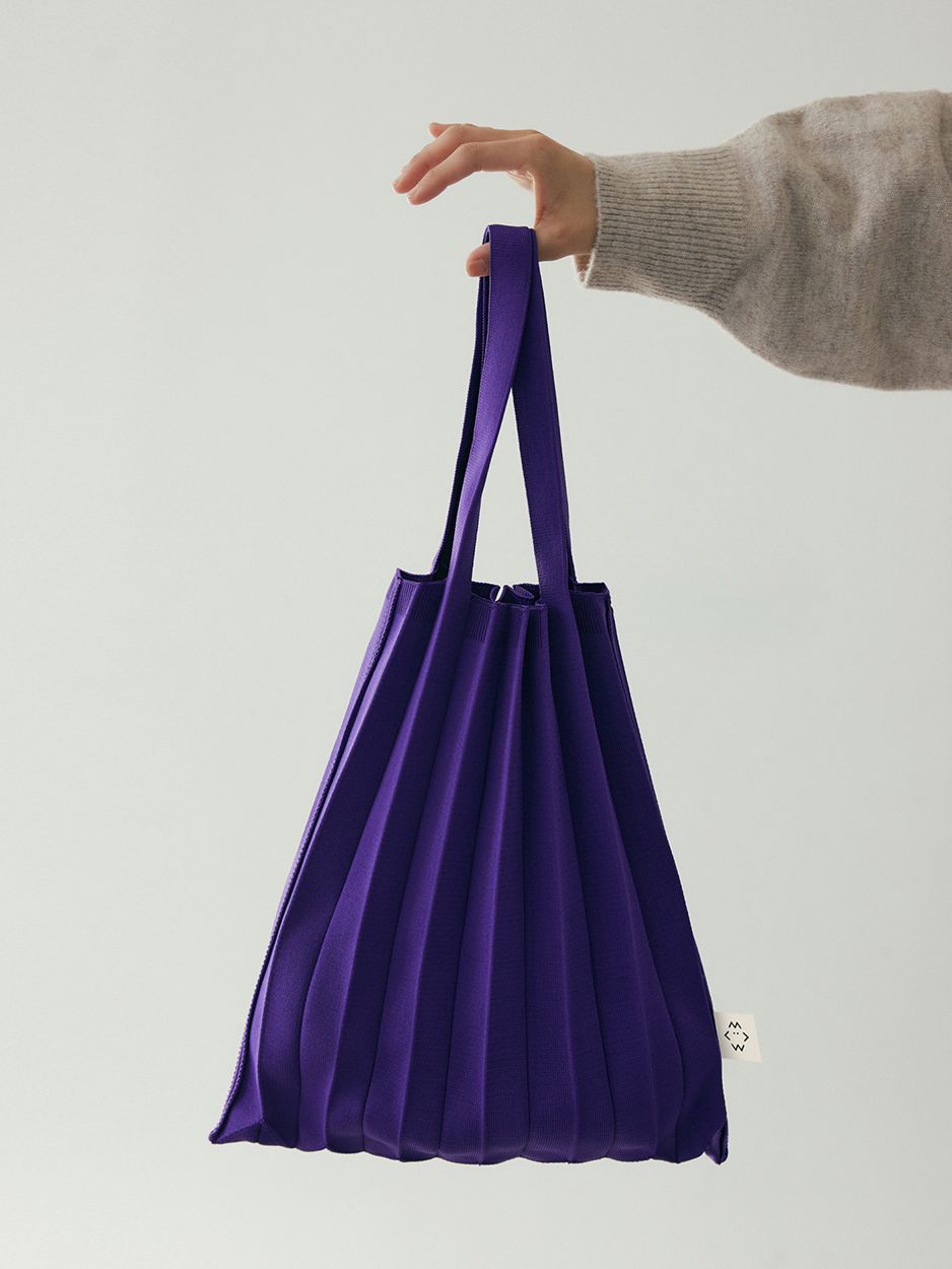 大人気【PLEATSMAMA】Knit Pleats MINI Tote Bag (7 色) Tote Bag Purple : PLEATSMAMA: Sustainable Knit Pleats Bag