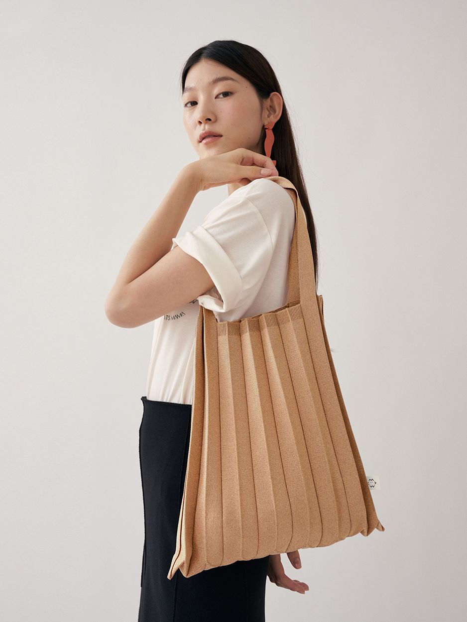 ◆PLEATS MAMA◆ Nano Bag Glitter Gold 5007453397 Nano Bag Glitter Blue : PLEATSMAMA: Sustainable Knit Pleats Bag