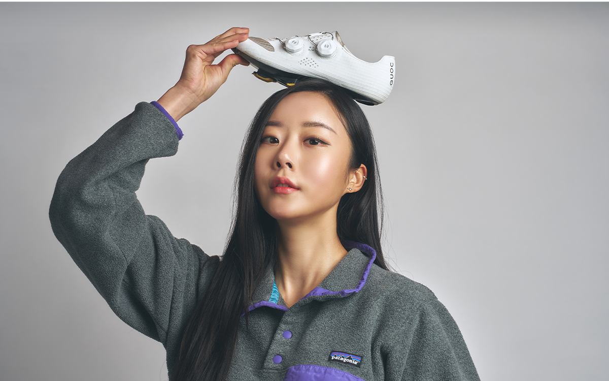 <!DOCTYPE html> <html lang="ko"> <head>   <meta charset="UTF-8">   <title>QUOC 썸네일 슬라이드</title>   <style>     body {       margin: 0;       padding: 100px;       background: #f8f8f8;       font-family: sans-serif;     }      .thumbnail-wrapper {       position: relative;       width: 400px;       height: 300px;       margin: 0 auto;     }      .thumbnail-container {       position: relative;       width: 100%;       height: 100%;       cursor: pointer;     }      .product-image {       position: absolute;       bottom: -100%;       right: 0;       width: 300px;       height: 220px;       opacity: 0;       transition: all 0.8s ease;       z-index: 1;       pointer-events: none;     }      .product-image img {       width: 100%;       height: 100%;       object-fit: cover;       border-radius: 8px;       display: block;     }      .product-name {       position: absolute;       bottom: 12px;       left: 12px;       color: black;       font-size: 16px;       font-weight: 600;       z-index: 2;     }      .plus-btn {       position: absolute;       bottom: 20px;       right: 20px;       font-size: 24px;       font-weight: bold;       color: white;       background-color: #333;       width: 40px;       height: 40px;       border-radius: 50%;       display: flex;       justify-content: center;       align-items: center;       cursor: pointer;       z-index: 3;       opacity: 0;       transition: all 0.3s ease;     }      .thumbnail-wrapper:hover .plus-btn {       opacity: 1;     }      .thumbnail-container.active .product-image {       bottom: 80px;       opacity: 1;       pointer-events: auto;     }      .thumbnail-container.active .plus-btn {       transform: rotate(45deg);     }      /* ✅ 모바일 대응 */     @media (max-width: 768px) {       body {         padding: 60px 20px;       }        .thumbnail-wrapper {         width: 100%;         height: auto;       }        .thumbnail-container {         width: 100%;         height: auto;       }        .product-image {         width: 150px; /* ✅ 절반 크기 */         height: 110px; /* ✅ 절반 크기 */         bottom: -120%;       }        .thumbnail-container.active .product-image {         bottom: 80px;       }        .plus-btn {         bottom: 12px;         right: 12px;         width: 36px;         height: 36px;         font-size: 20px;         opacity: 1 !important;       }        .product-name {         font-size: 14px;         bottom: 10px;         left: 10px;       }     }   </style> </head> <body>  <div class="thumbnail-wrapper">   <div class="thumbnail-container" onclick="toggleSlide(this)">     <div class="plus-btn">+</div>     <a href="/quoc/?idx=413" class="product-image">       <img src="https://cdn.imweb.me/thumbnail/20240712/eb8f4c989835b.jpg" alt="QUOC 제품 썸네일">       <div class="product-name">QUOC M3 AIR</div>     </a>   </div> </div>  <script>   function toggleSlide(el) {     el.classList.toggle('active');   } </script>  </body> </html>