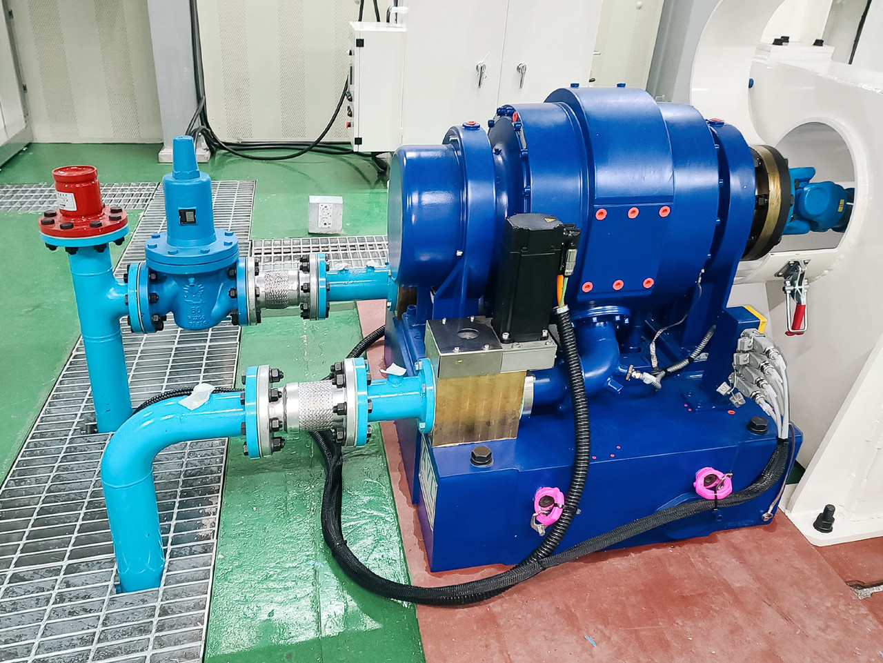 <b>AVL Hydraulic Dyno Omega 1500 Installation</b>
