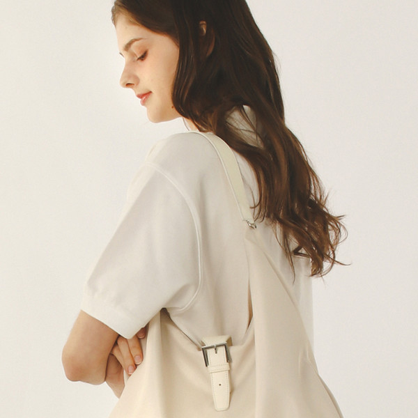 Luna Chain Shirring Shoulder Bag_Ivory : Masmarulez [마스마룰즈]