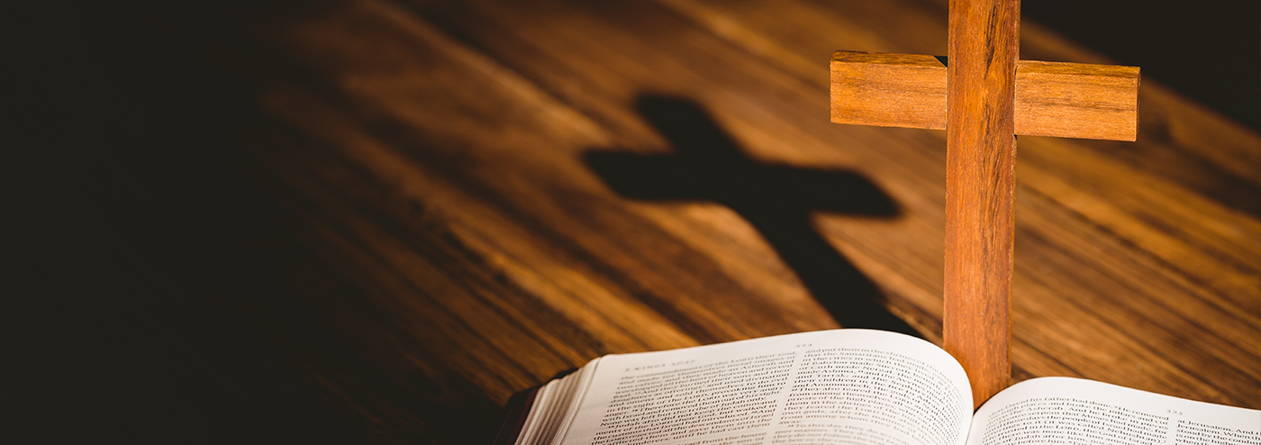 <h3>전북제자훈련원은</h3><h5>전북과 전주지역 교회에 제자훈련 목회철학을 전수하고,<br>지역 목회자들에게 제자사역훈련의 이론과 실제를 체험하게 하는 훈련원입니다.<br>각종 제자훈련과 관련된 자료 및 옥한흠 목사님의 목회자료를 바탕으로 훈련합니다.</h5><p>전북제자훈련원에 대한 문의는 전주사랑의교회(063-229-9104)로 연락주시기 바랍니다.<p><p>전북제자훈련원 주소 : 전북특별자치도 전주시 완산구 삼천천변2길 53 우성삼천2차아파트 상가동 2층</p>