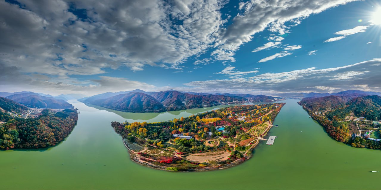 스테이지 캠핑앤 풀빌라 근방의 여행지인 남이섬 입니다.