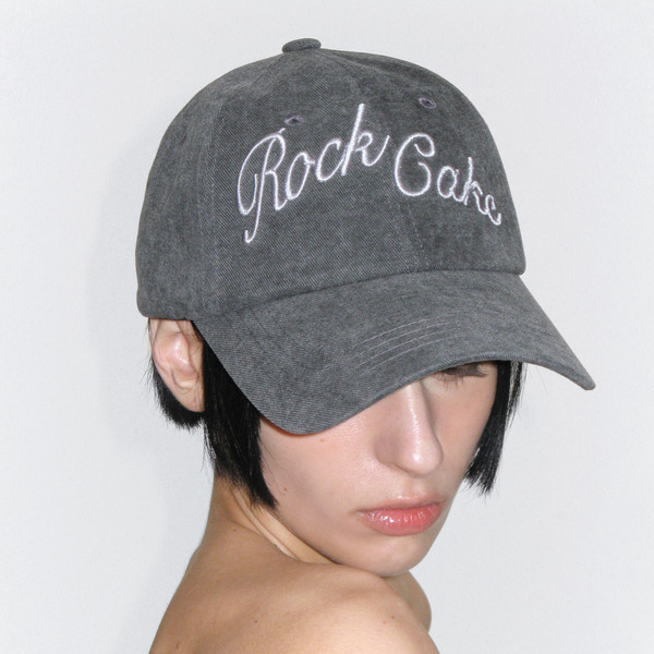韓国商品/ ROCKCAKE Script Pigment Ball Cap Script Pigment Ball Cap - Charcoal : 락케이크 Rock Cake