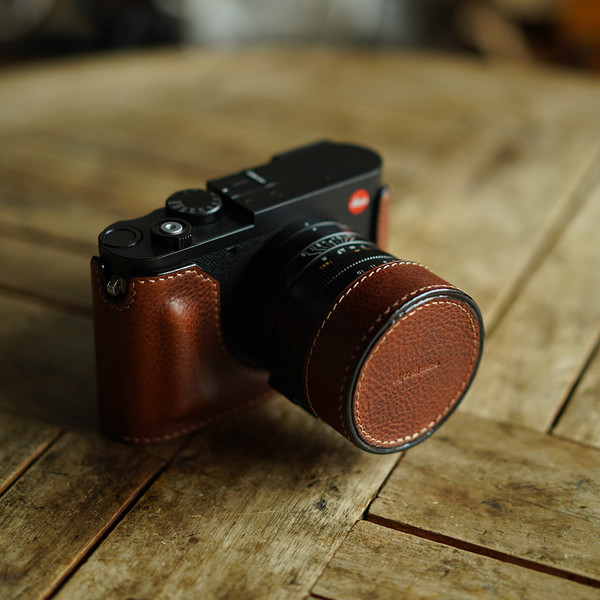 Lens cover for Leica Q3 : LEICA CASES & STRAPS by handcraft - Arte
