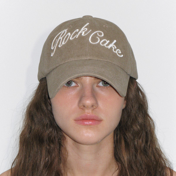 韓国商品/ ROCKCAKE Script Pigment Ball Cap Script Pigment Ball Cap - Beige : 락케이크 Rock Cake