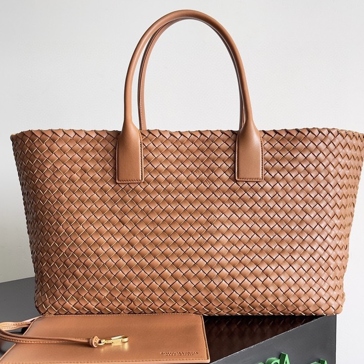 보테가 베네타 인트레치아토 나파 까바 51