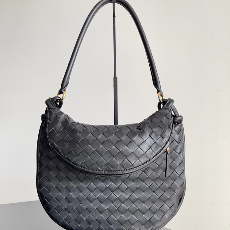 보테가 베네타 미디엄 제멜리 숄더백