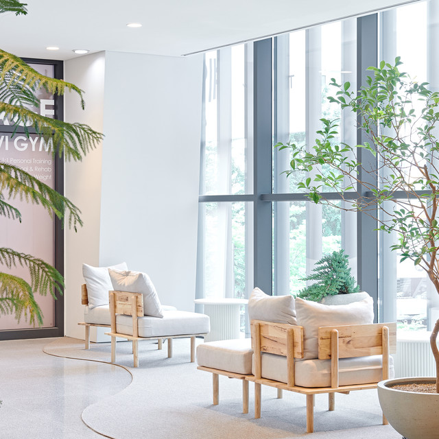<p style="text-align:middle; font-size:18px; margin-top:16px;">TWINCITY LOBBY</p>NAMSAN<br><span style="color:#666;">