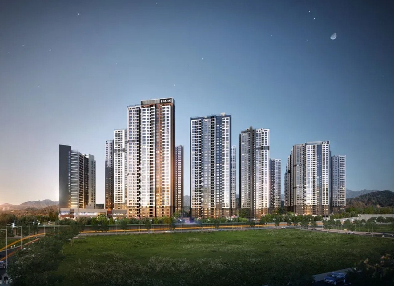 <strong>리버센 SK VIEW 롯데캐슬</strong><br/>중화1구역 / SK, 롯데 /1,055세대 / 2025년 입주