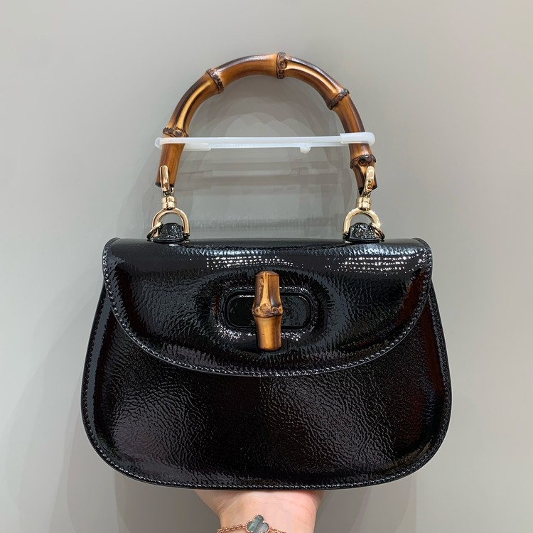 구찌 스몰 탑 핸들 뱀부백