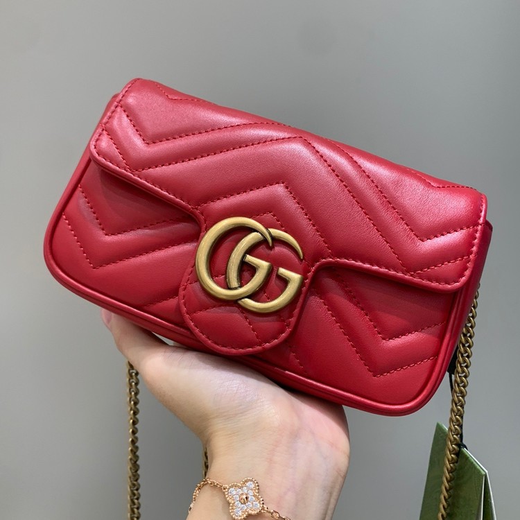 구찌 GG 마몬트 마틀라세 미니백