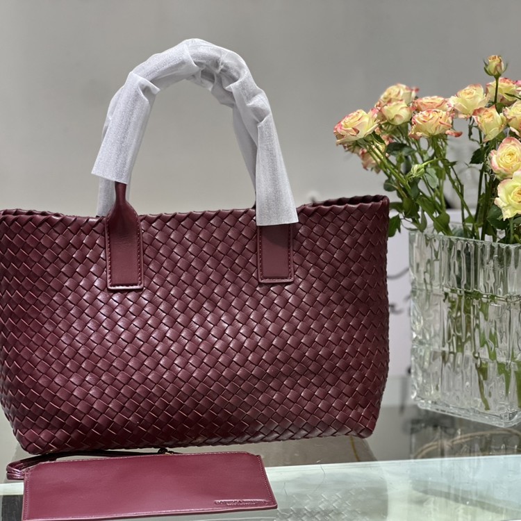 보테가 베네타 인트레치아토 나파 까바 48