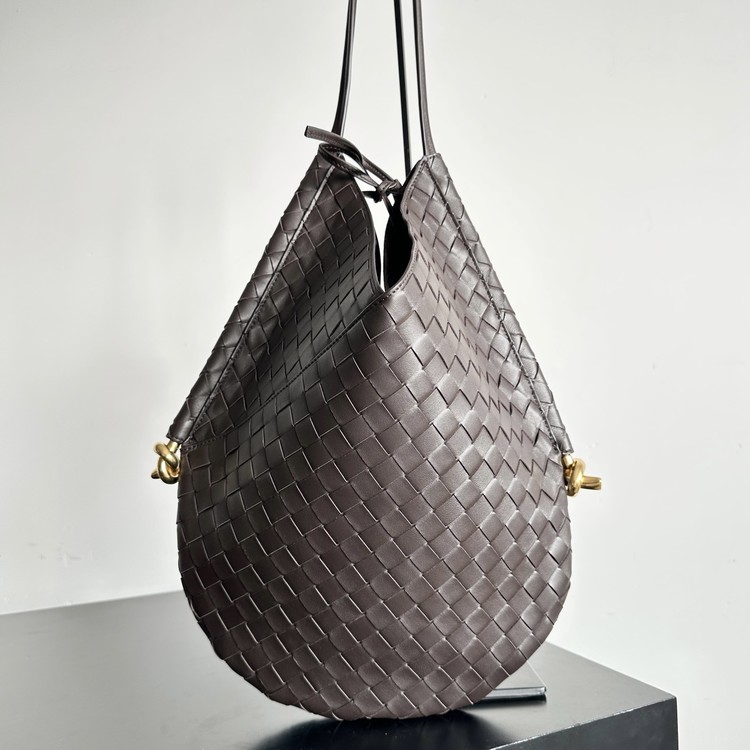 보테가 베네타 솔스티스 미디엄