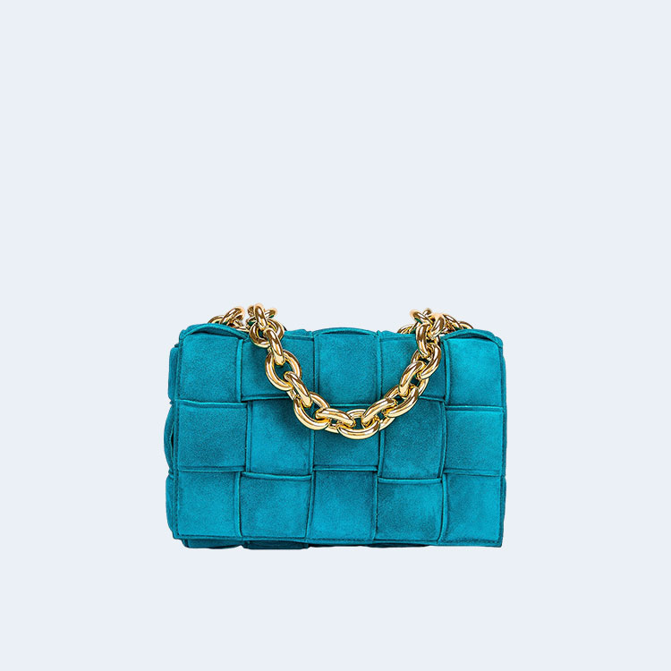 보테가 베네타 체인 스웨이드 숄더백 스카이 블루