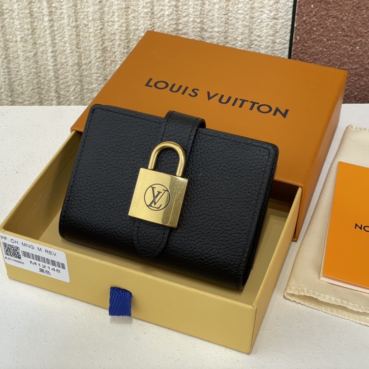 루이비통 로우 키 월릿