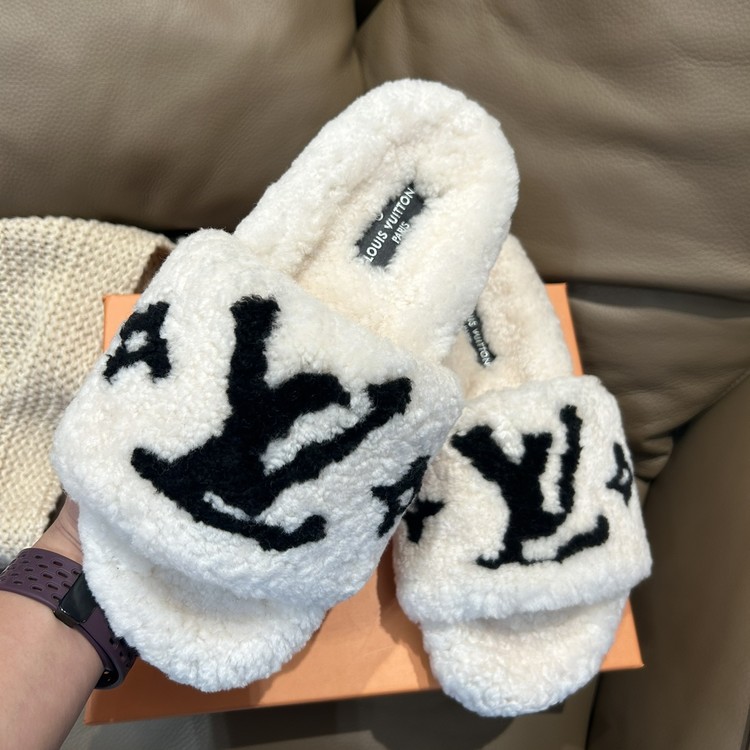 루이비통 시어링 샌들