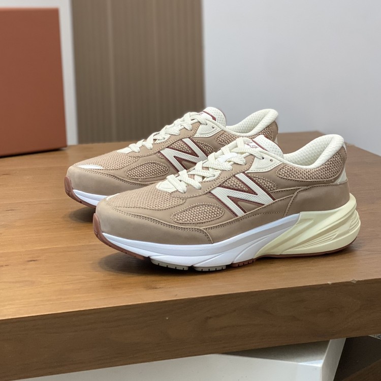 로로피아나 X 뉴발란스 990v6 메이드 인 USA