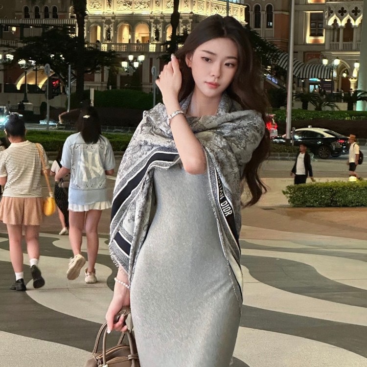 디올 캐시미어 머플러 140cm