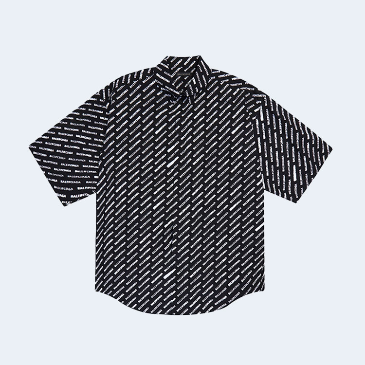 발렌시아가 올 오버 로고 셔츠