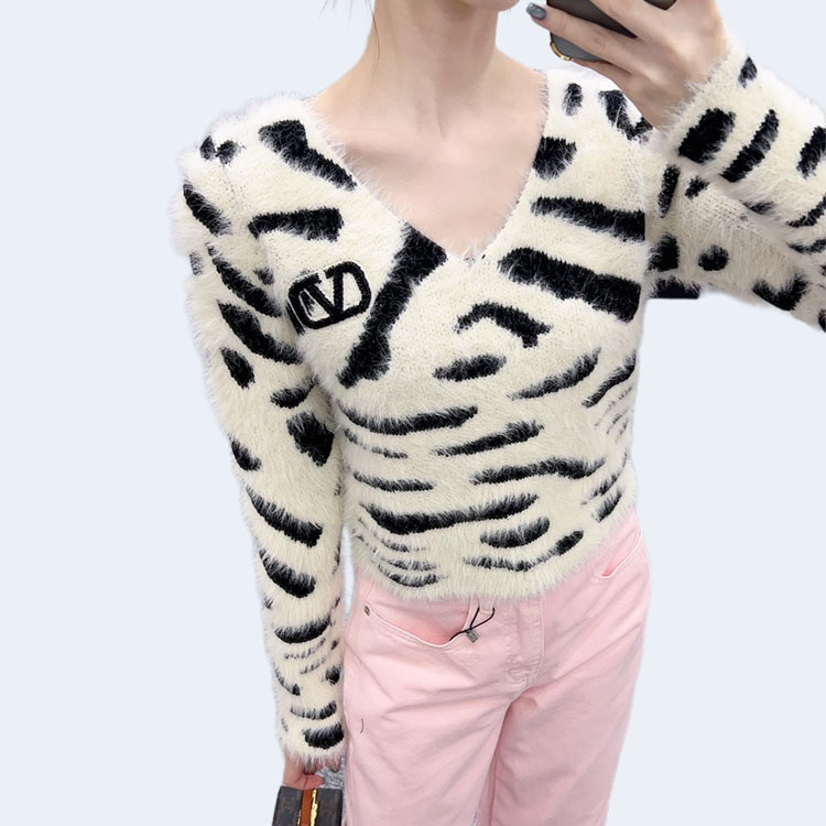 발렌티노 브이넥 풀오버 스웨터