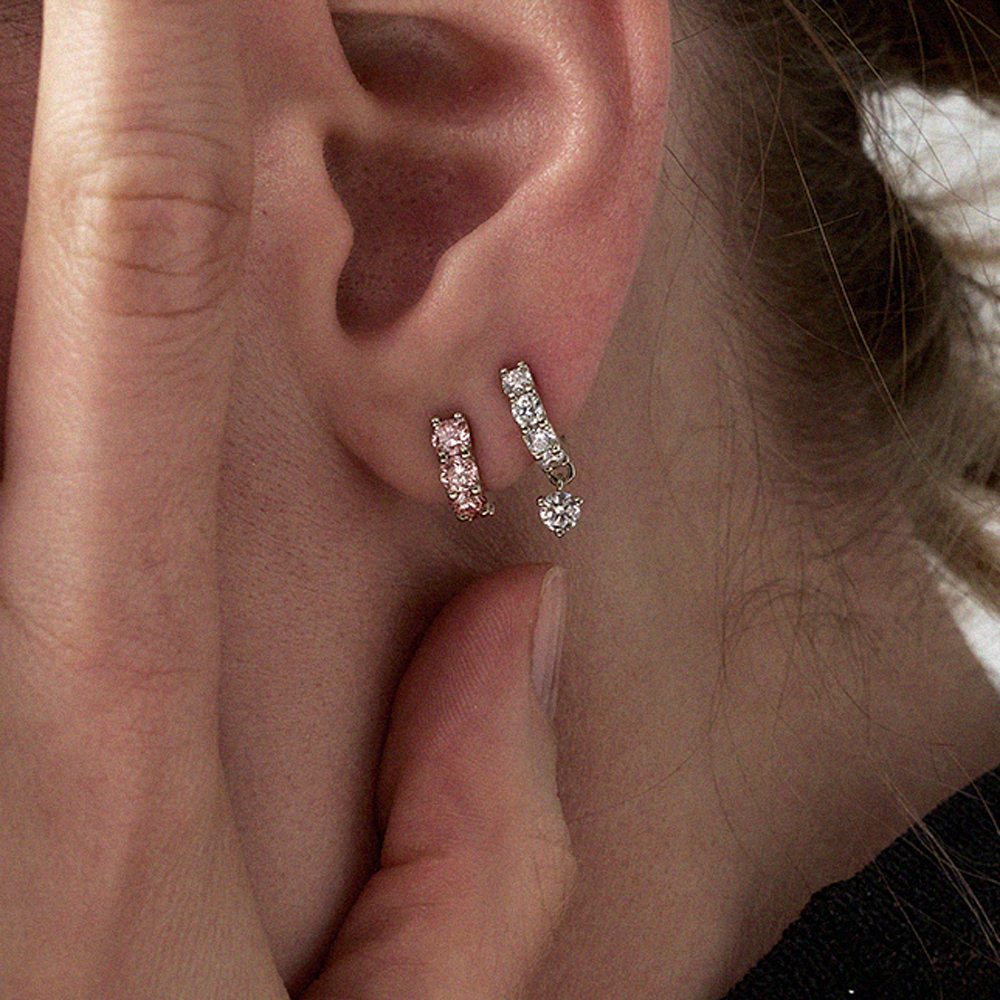<p style="margin-left:10px;"></p><h5 style="margin-left:10px">Earrings</h5>