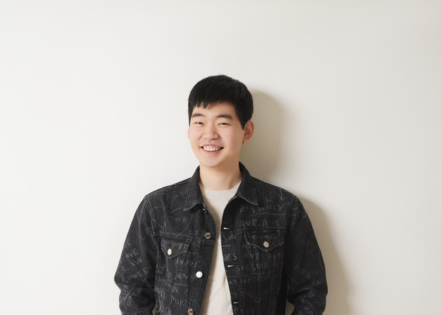 카이스트 음악오디오컴퓨팅 연구실 포닥 권태균님은 음악 AI연구자이자 연주가 주는 힘을 믿는 아마추어 피아니스트입니다. 문화와 예술, 음식, 과학을 좋아하고 새로운 경험을 즐깁니다. 어떤 음악이든 AI가 듣고, 보고, 함께 연주할 수 있는 미래를 위해서 SORI라는 스타트업을 준비하고 있습니다. 더 나은 세상을 위해서 행동하는 사람들과 함께하고 싶은 태균님을 만나보세요. #음악 #AI #연주 