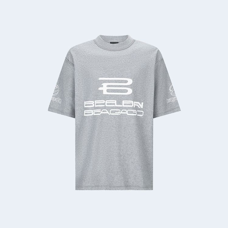 발렌시아가 AI 제너레이티드 미디엄 핏 티셔츠 그레이