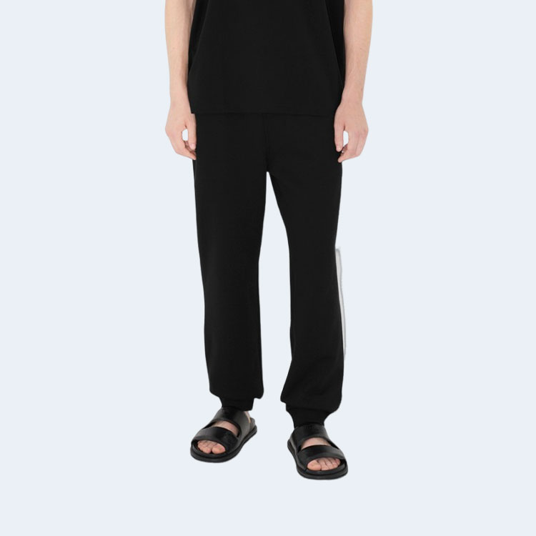 버버리 로고 프린트 조깅 팬츠