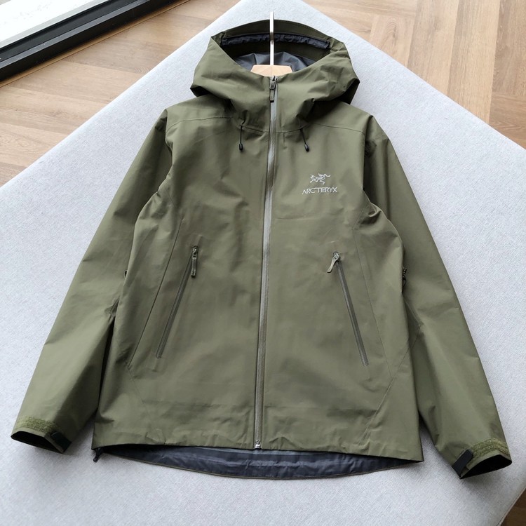 아크테릭스 후드  바람막이