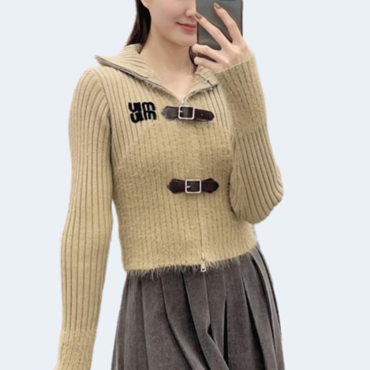 미우미우 버클 니트 가디건 베이지