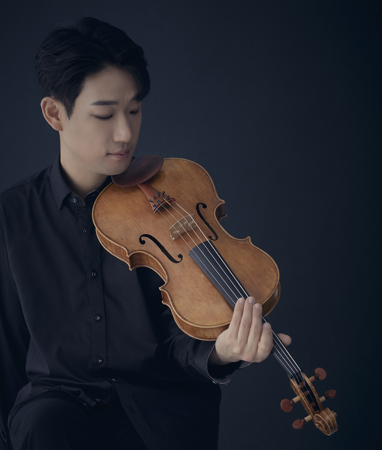 <h1 style="text-align: center;"><span style="font-size: 30px;"><b><span style="color: rgb(255, 255, 255);">vol.110</span></b></span></h1>