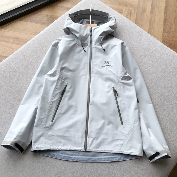 아크테릭스 후드  바람막이