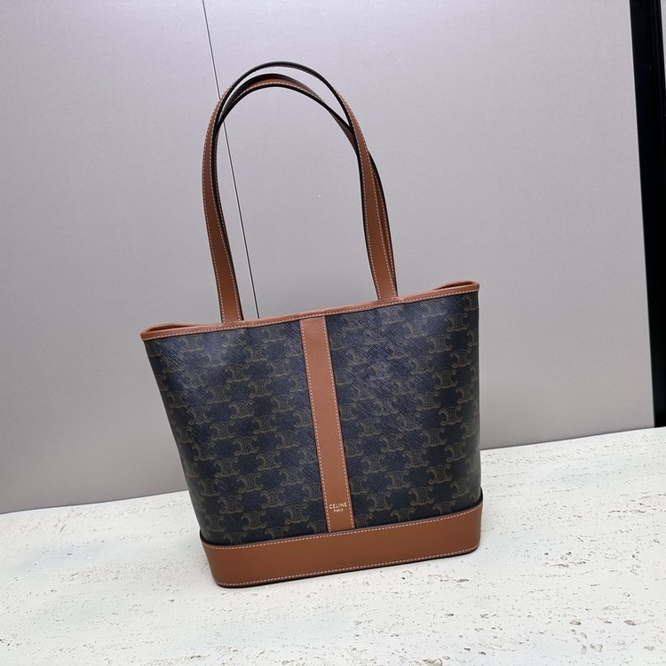 셀린느 카바스 트리옹프 캔버스 카프스킨