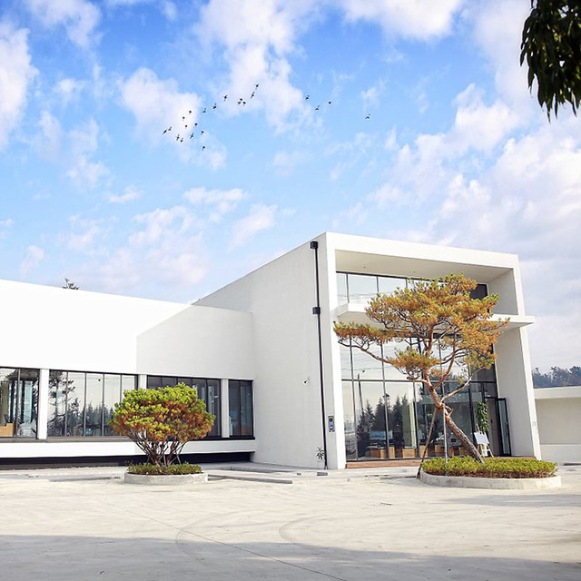 <p style="text-align:middle; font-size:18px; margin-top:16px;">SOJINDAM</p>JINJU<br><span style="color:#666;">