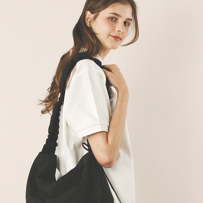 Nylon 2way shirring hobo bag _ Blue : Masmarulez [마스마룰즈]