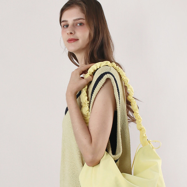 Nylon 2way shirring hobo bag _ Lemon yellow : Masmarulez