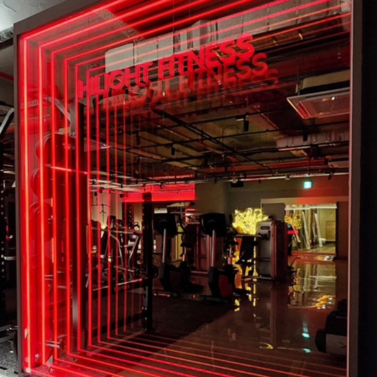 <p style="text-align:middle; font-size:14px; margin-top:7px;">HILIGHT FITNESS</p>GANGNAM<br>
