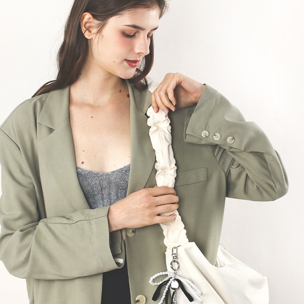 masmarulez☆Nylon 2way shirring hobo bag_cream beige バッグ 8/8 예약발송] Nylon 2way shirring hobo bag_Cream beige