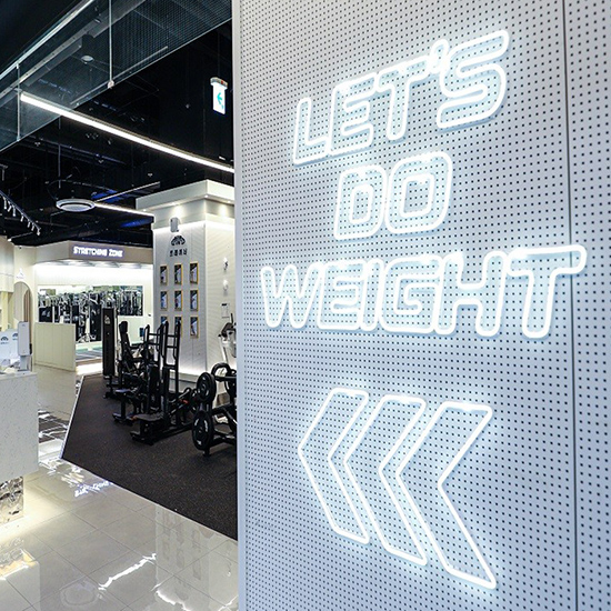 <p style="text-align:middle; font-size:14px; margin-top:7px;">HEALTHBOY GYM</p>PANGYO<br><span style="color:#e8caa7;">