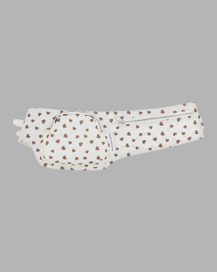 THE MUSEUM VISITOR★韓国★HEART PRINTED POCKET BELT (IVORY) HEART PRINTED POCKET BELT (IVORY) : THE MUSEUM VISITOR
