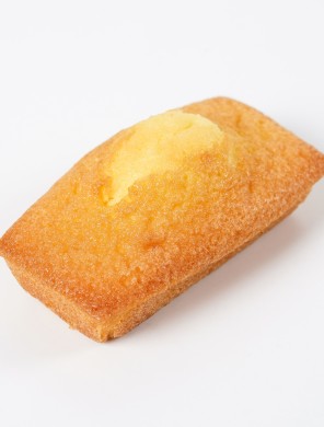 <p style="text-align: left;"><span style="font-size: 18px; font-weight: 600;">마들렌</span><br><span style="color: rgb(226, 179, 203);"><strong>1,500원</strong></span></p>