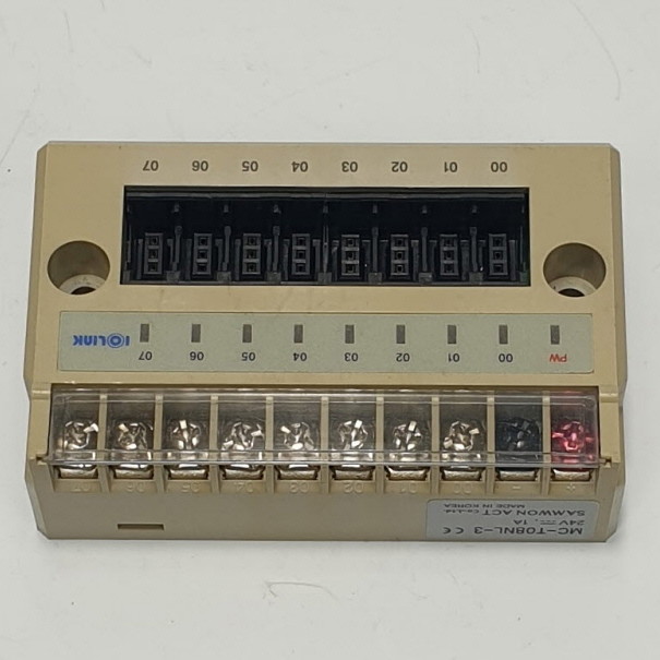 Morsettiera Rel&egrave; IOLINK MC-T08PL-3, Nuova, Per Quadri Elettrici E Automazione