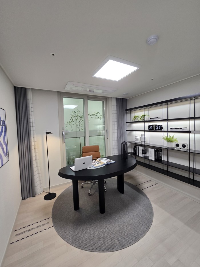 동래 반도유보라 84b 타입작은방