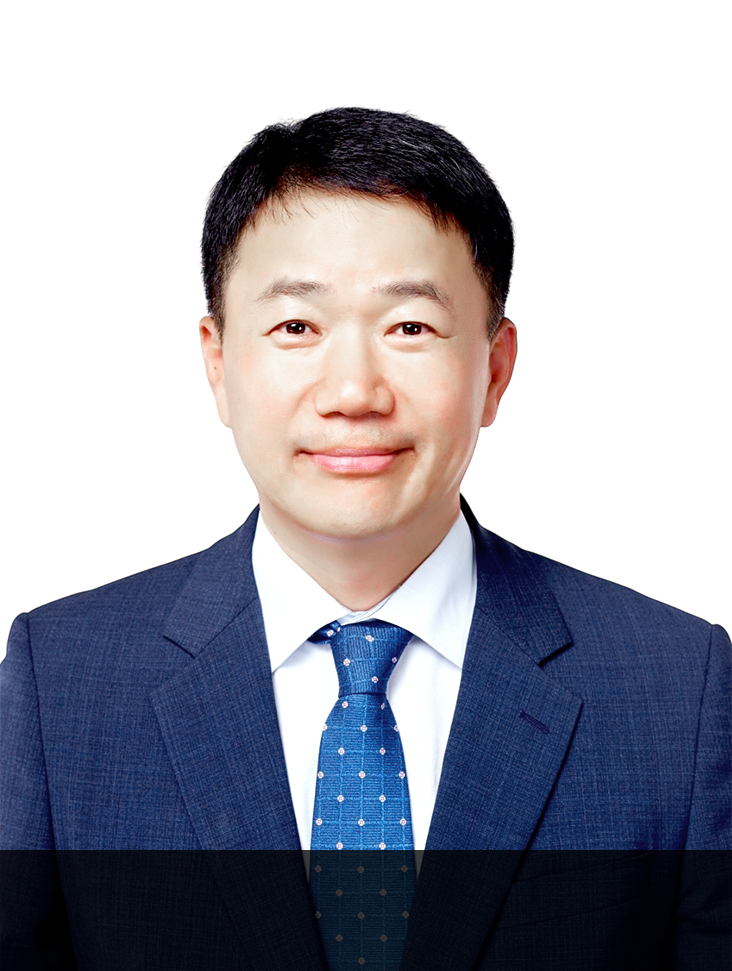 <p style="margin: 0; width: 100%; text-align: center; padding: 3px 0;">   <strong><span style="color: rgb(255, 255, 255); font-size: 20px;">이금규</span></strong>    <span style="color: rgb(146, 146, 146);">대표변호사</span> </p>
