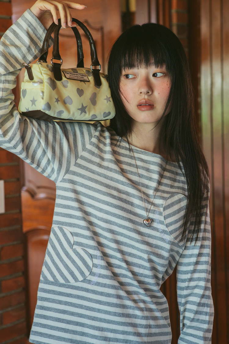 HEART STRIPE LONG T-SHIRT_2色[THE MUSEUM VISITOR] HEART STRIPE LONG T-SHIRT (WINE) : THE MUSEUM VISITOR