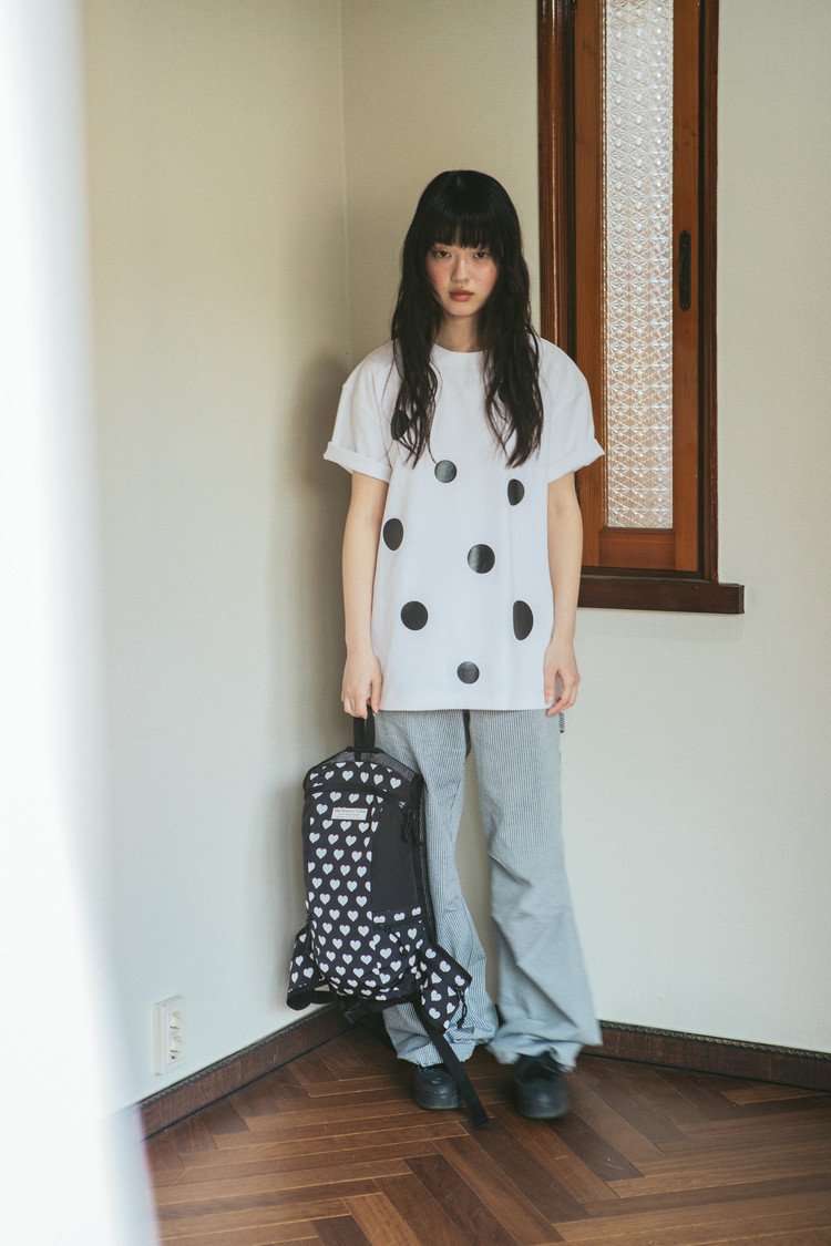 ◆THE MUSEUM VISITOR◆ GLOSSY BUBBLE TSHIRT WHITE 15655 GLOSSY BUBBLE T-SHIRT (WHITE) : THE MUSEUM VISITOR