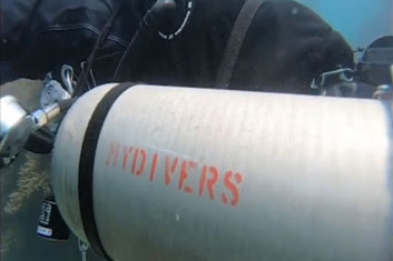 <p style="text-align:center; font-size:16px; margin-top:26px;">PADI Sidemount Diver Specialty 코스</p>
