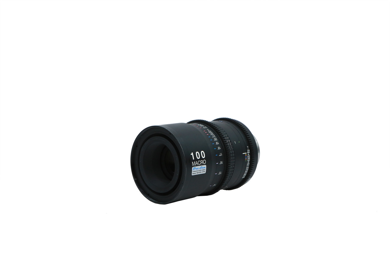 <p class="eq-item">Tokina Cinema ATX Macro 100mm</p>